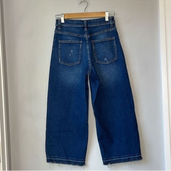 Uniqlo Wide Leg Crop Jeans Raw Hem High Rise - Picture 2 of 8